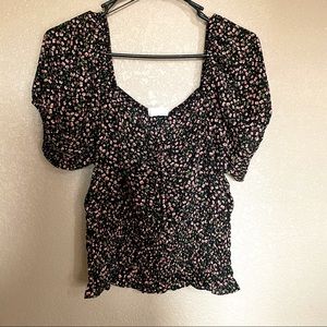Floral shirred crop top with puff sleeves